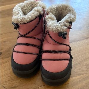 Pink and Black Winter Boots with Fur Lining